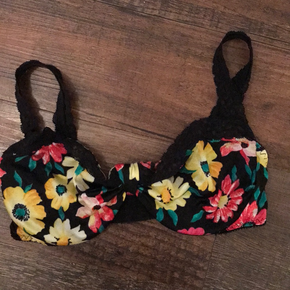 Vintage floral bra